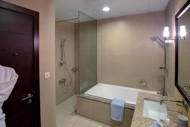 Tiara Residence - One Bedroom Apartment * Dubai