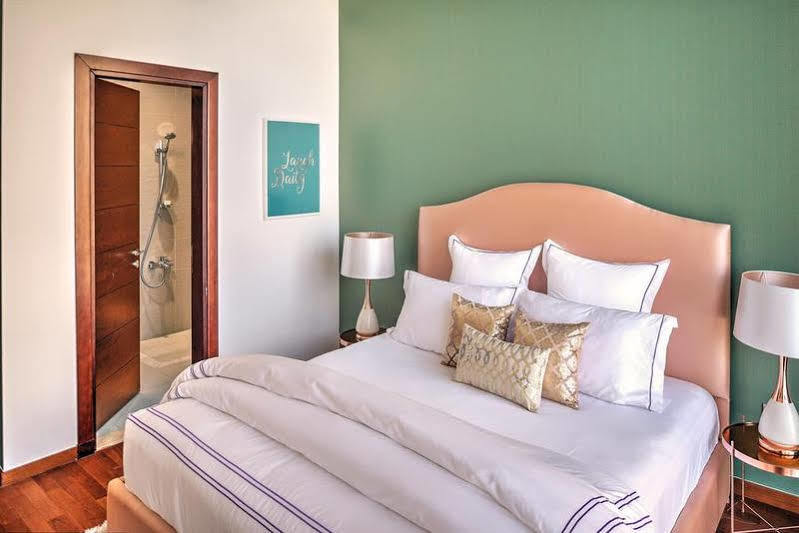 Tiara Residence - One Bedroom Apartment * Dubai